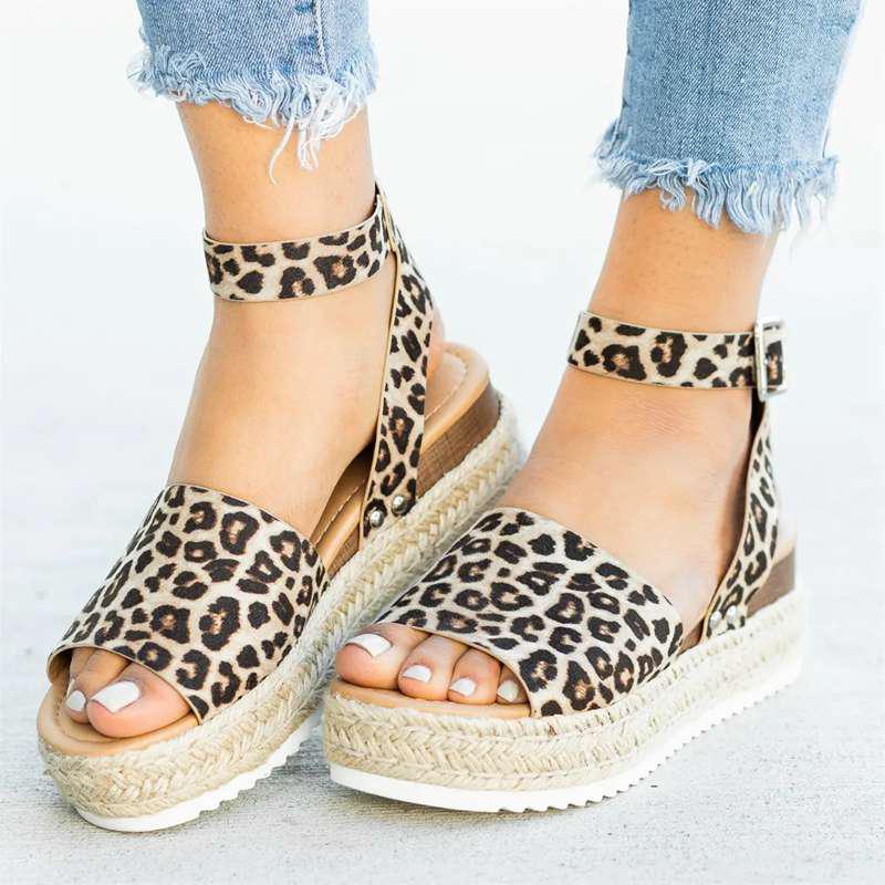 Johanna Espadrille Sandal – Komfortabel Sål og Stilfulde Stropper