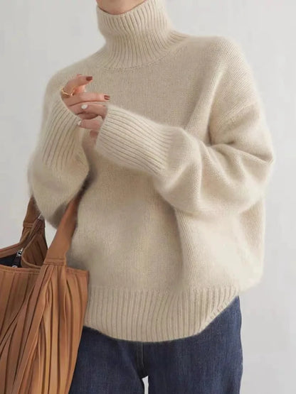 Elegant High Neck Sweater – Blød og Stilfuld Strik til Efterår og Vinter